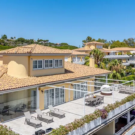 Mimosas Penthouse Cabopino Apartmán *