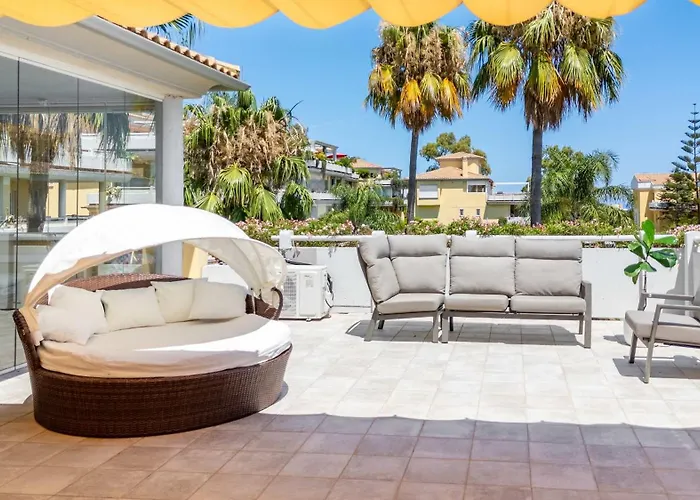 Mimosas Penthouse Cabopino Марбелья