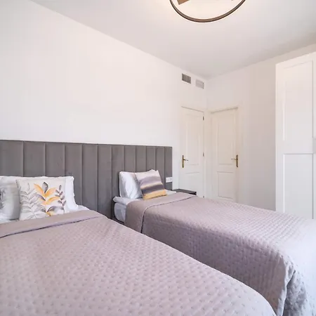 Mimosas Penthouse Cabopino マルベーリャ