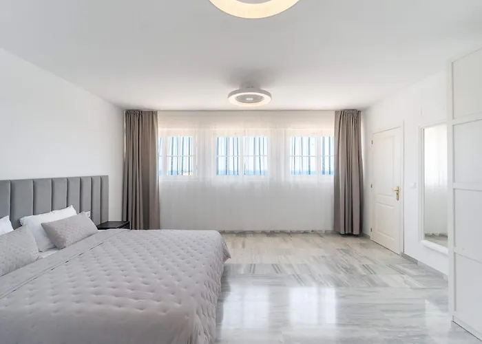 Mimosas Penthouse Cabopino * Marbella