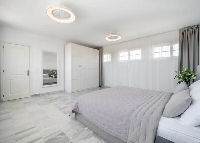 Mimosas Penthouse Cabopino Marbella